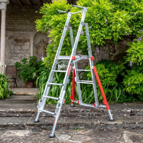 Henchman ATTP-3 All Terrain Telescopic Platform (ATTP) 3 Step Adjustable Ladder (For Uneven Ground) [0.6m-1.4m Platform Height]